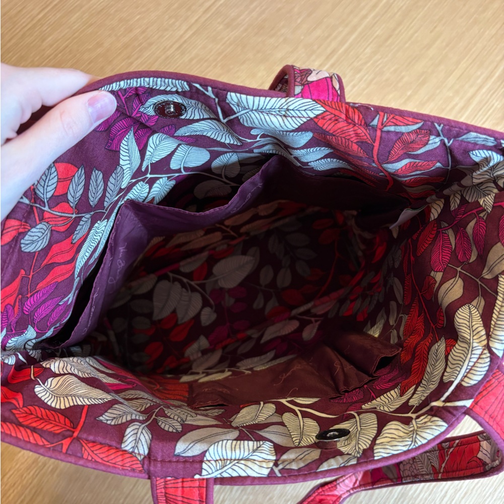 Vera Bradley Floral Quilted Tote Bag - Picture 5 of 6